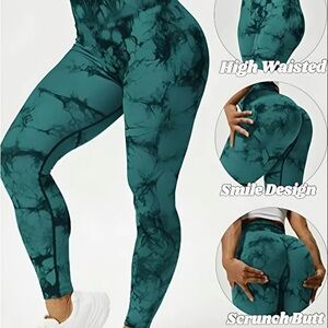 New without tags - Green Athletic Leggings